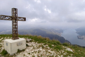 Corni di Canzo - Croce di vetta